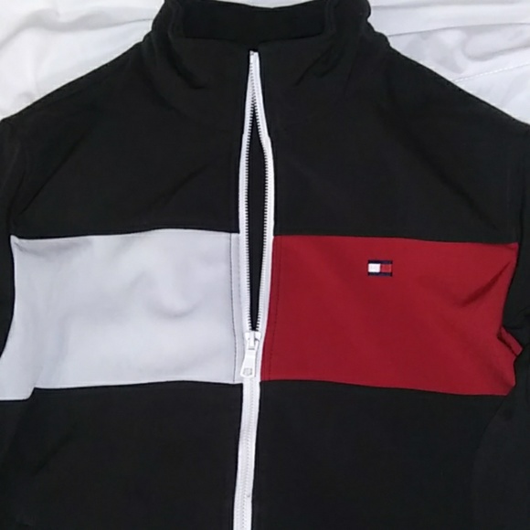 BRAND NEW TOMMY HILFIGER JACKET - Picture 3 of 5